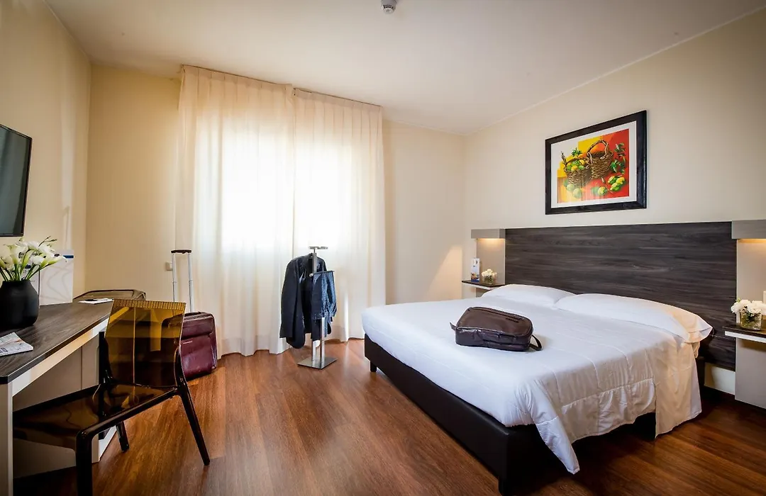 Astoria Palace Hotel-1